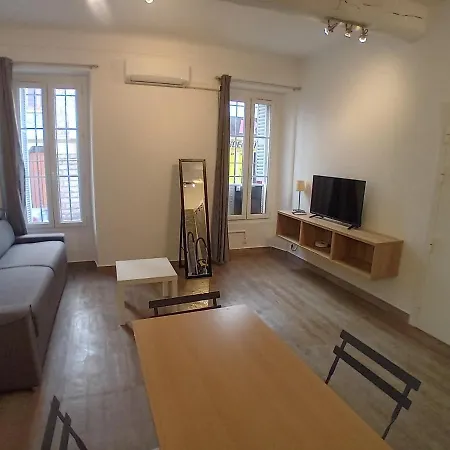 11 Rue Vauban Apartman