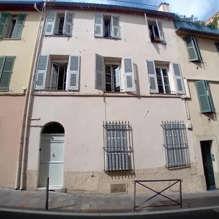 11 Rue Vauban